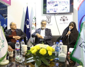 بازدید سرکار خانم گندمی عضو شورای اسلامی شهر مشهد از نمایشگاه “پژوهش و فناوری”
