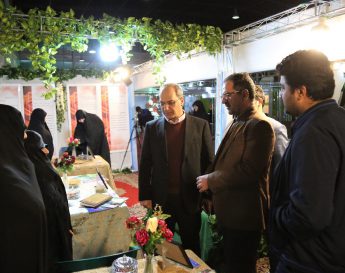 بازدید دکتر بهاروند عضو شورای اسلامی شهر مشهد از دهمین نمایشگاه تخصصی “فرش دستباف” ، نمایشگاه “پژوهش و فناوری” و نمایشگاه  تخصصی “مشاورین”
