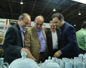 دهمین نمایشگاه سراسری صنایع دستی در مشهد نمونه بارز نمایشگاه ملی است