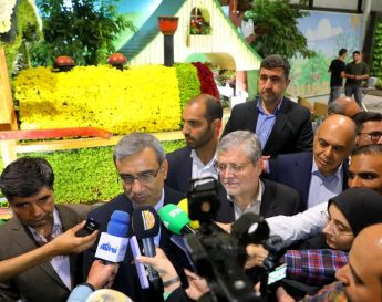 مشهد قطب بالقوه صادرات گل و گیاه در شرق کشور