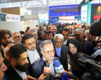 مشهد با محور زیارت قطب سرمایه گذاری گردشگری است